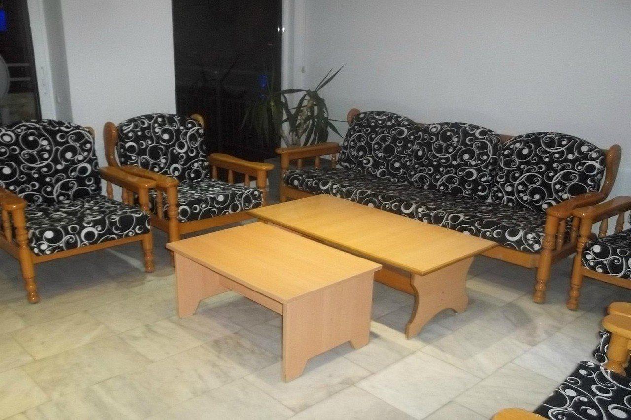 Altinbas Apart Hotel Kuşadası Buitenkant foto